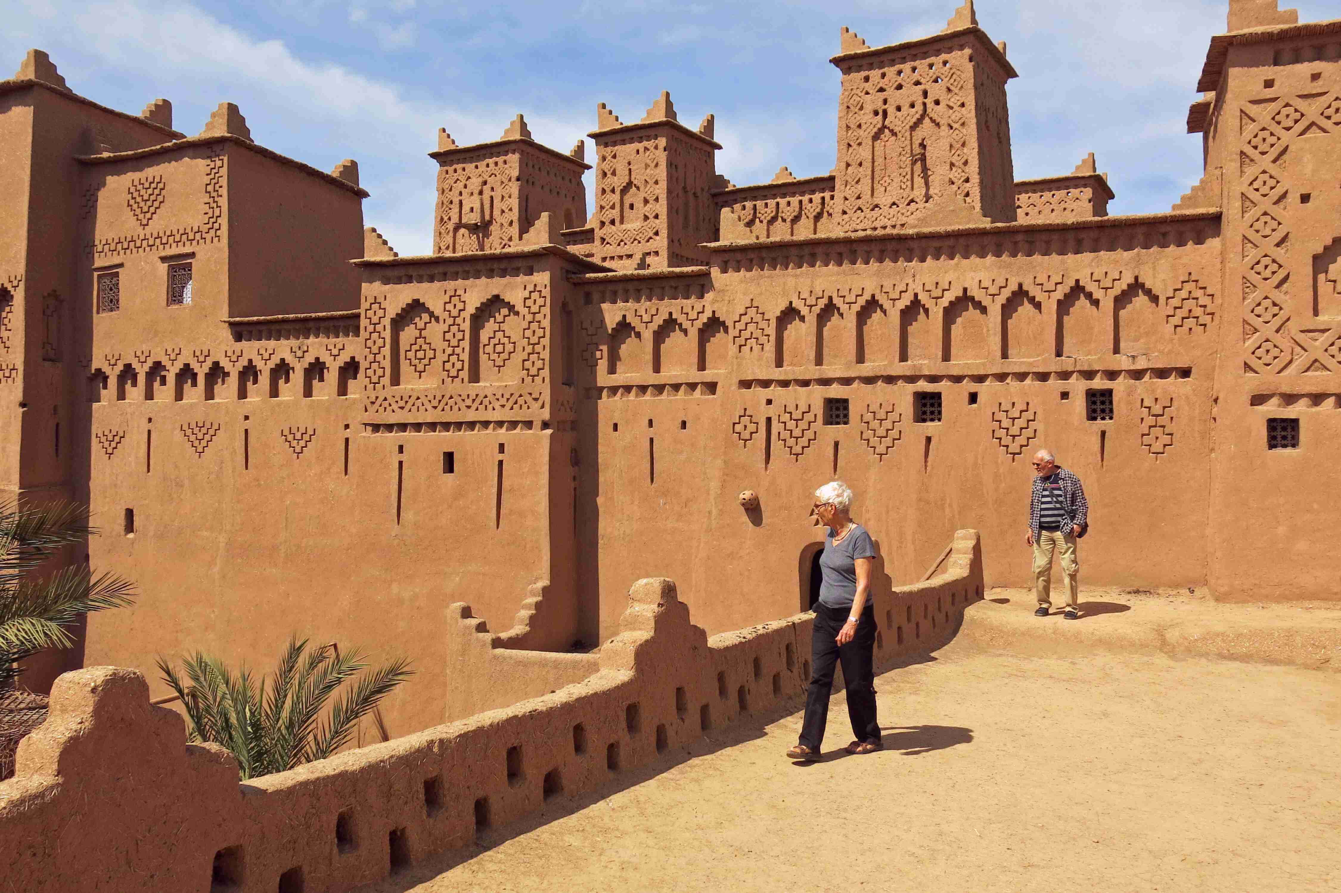 reserver-hotel-gite-kasbah-maison-dhote-skoura-dadess-tinghir-boutaghrar-ouarzazate-maroc